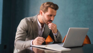 Hoya Vision USA: Using Inbound Blogs and Emails for
